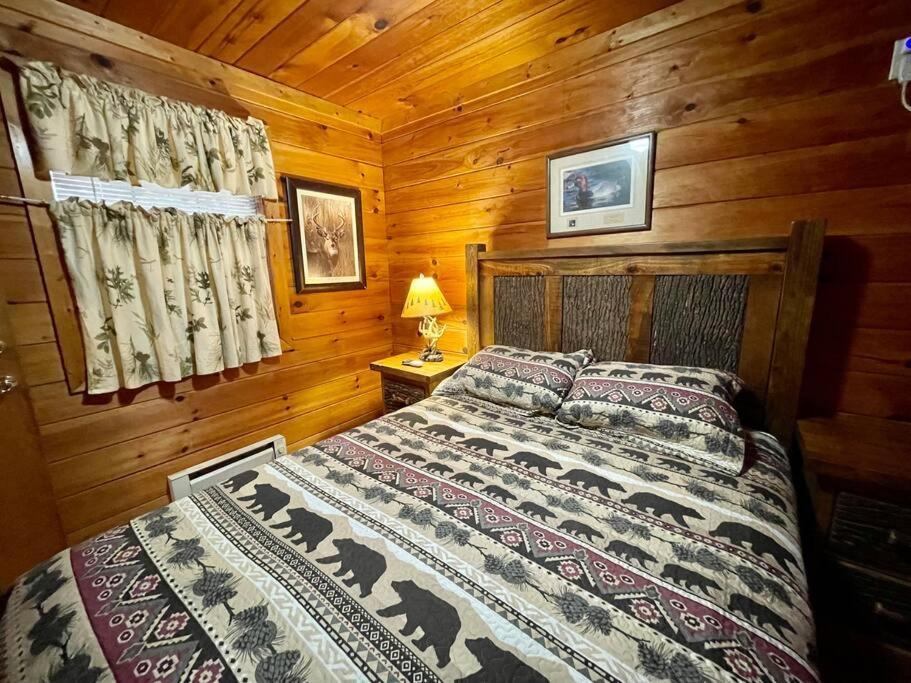 Mountain Cabin 2B Jacuzzi #10 Helen Exterior foto
